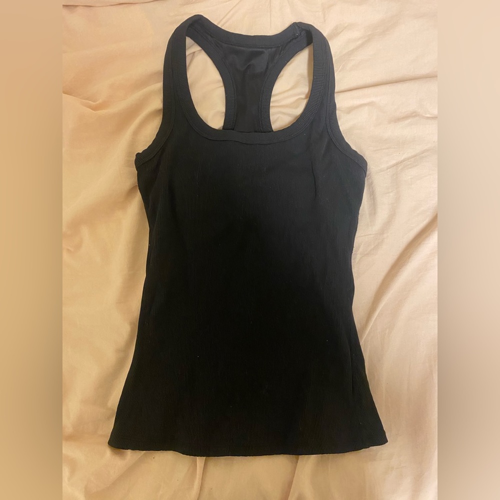 alo yoga black workout top